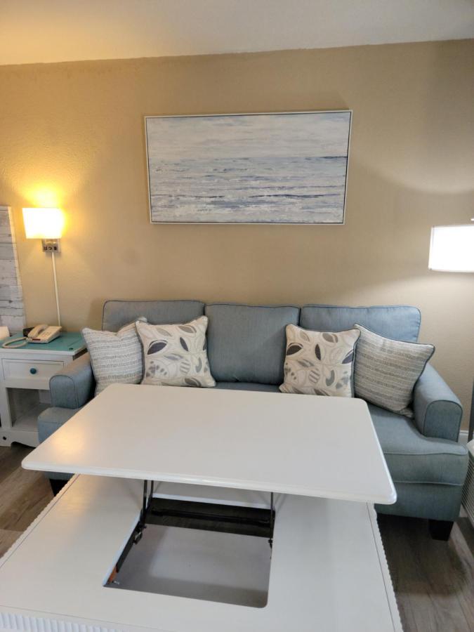Getaway At The Marina Aparthotel South Bradenton Екстериор снимка