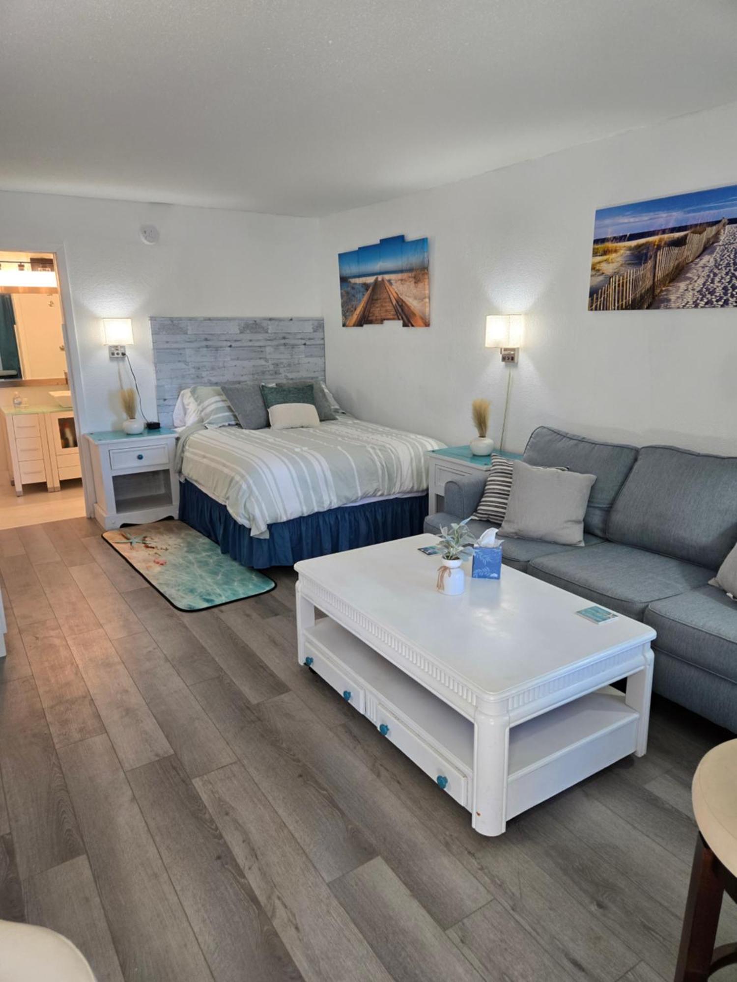 Getaway At The Marina Aparthotel South Bradenton Екстериор снимка